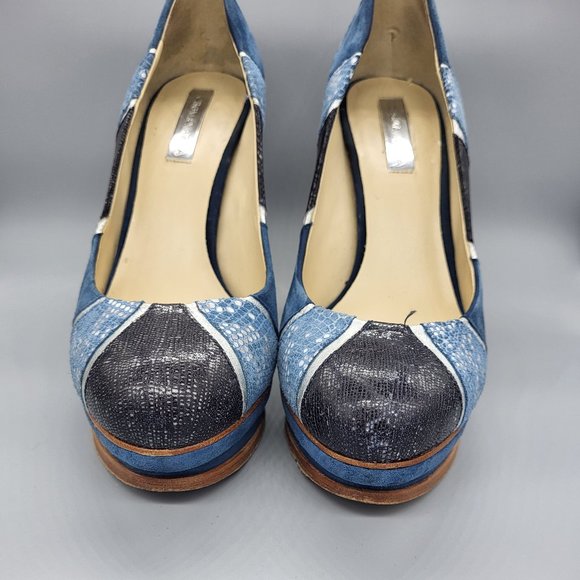 BCBG Max Azria Pamela Platform Pumps - Picture 12 of 14